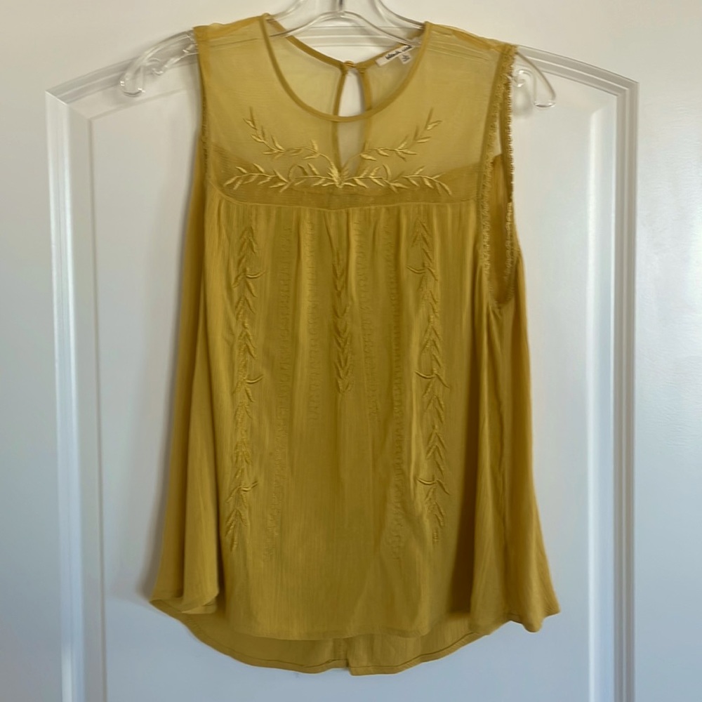 Yellow embroidered sleeveless blouse, size Large.